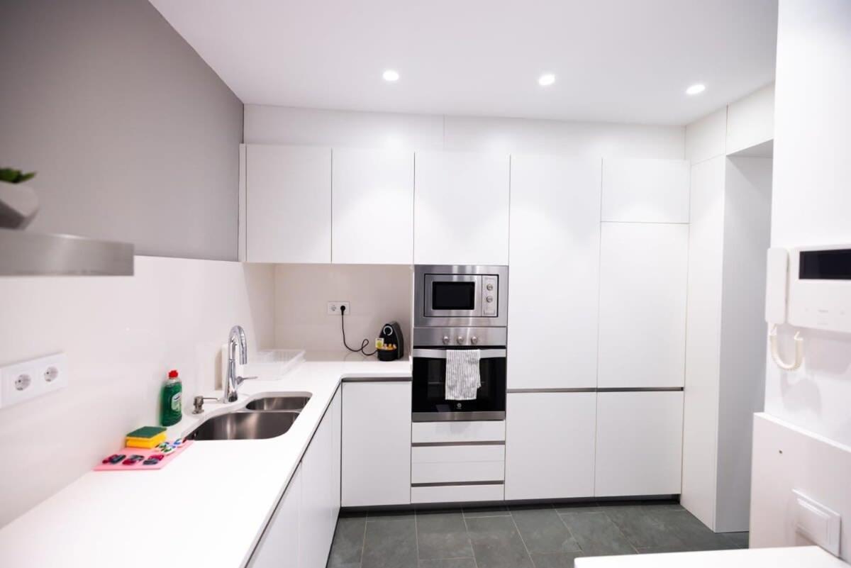 Ampersand - Bright 2-bedroom